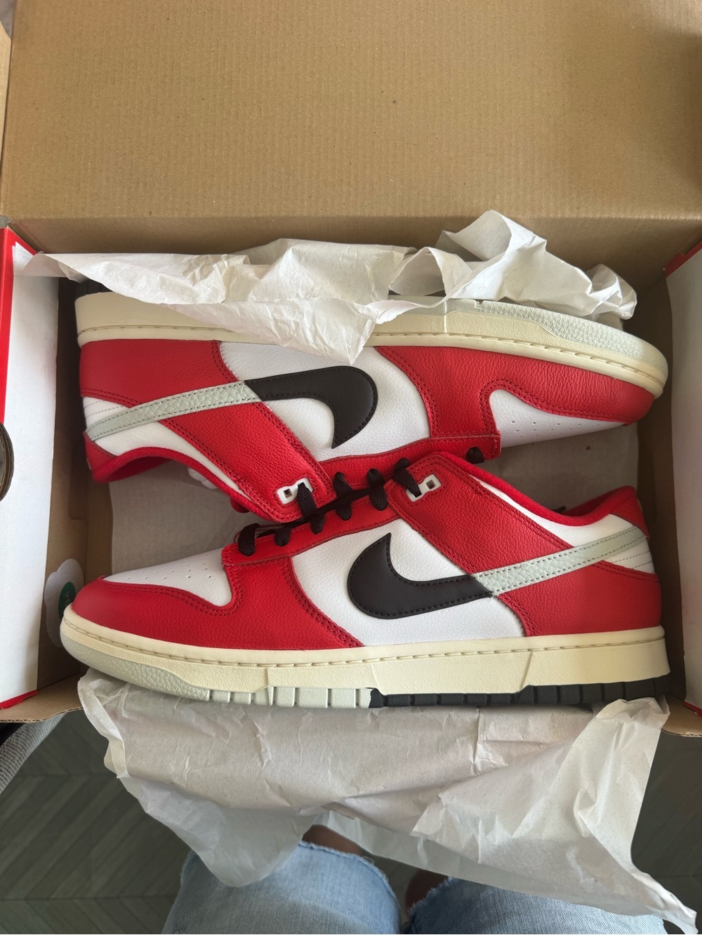 Nike Dunk Low Retro PRM in University Red & Black